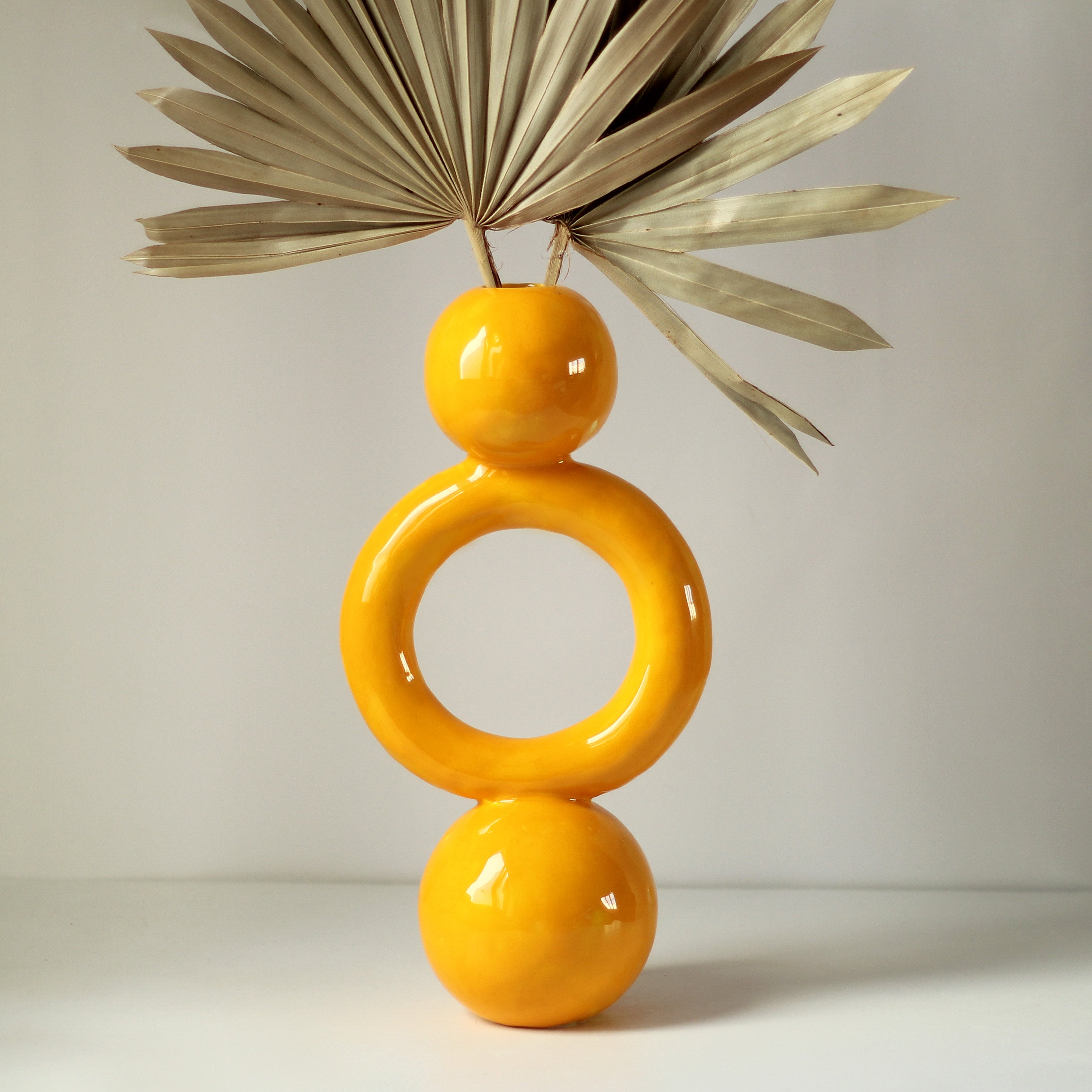 Jecmuse Ceramic Studio Ring Vase